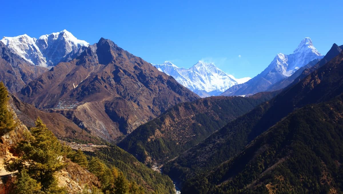 Everest Comfort Trek