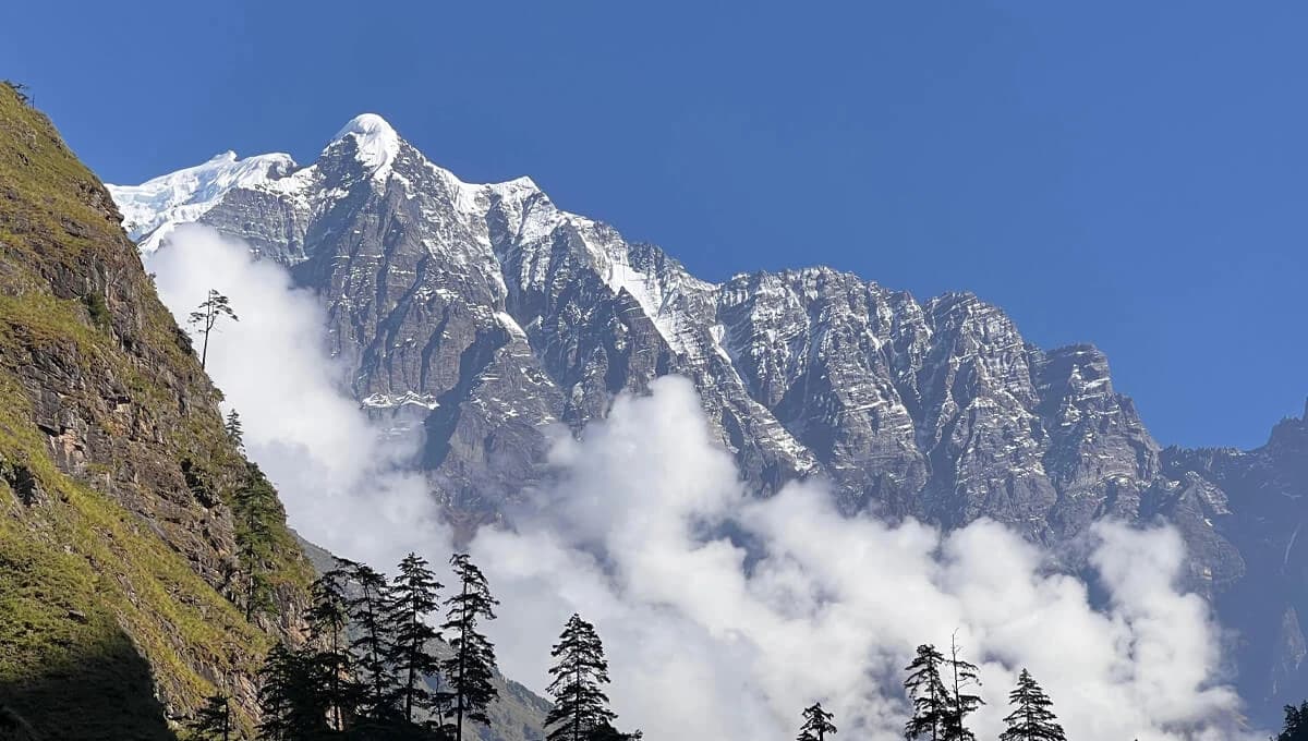 Ganesh Himal Range - Tsum Valley Trek