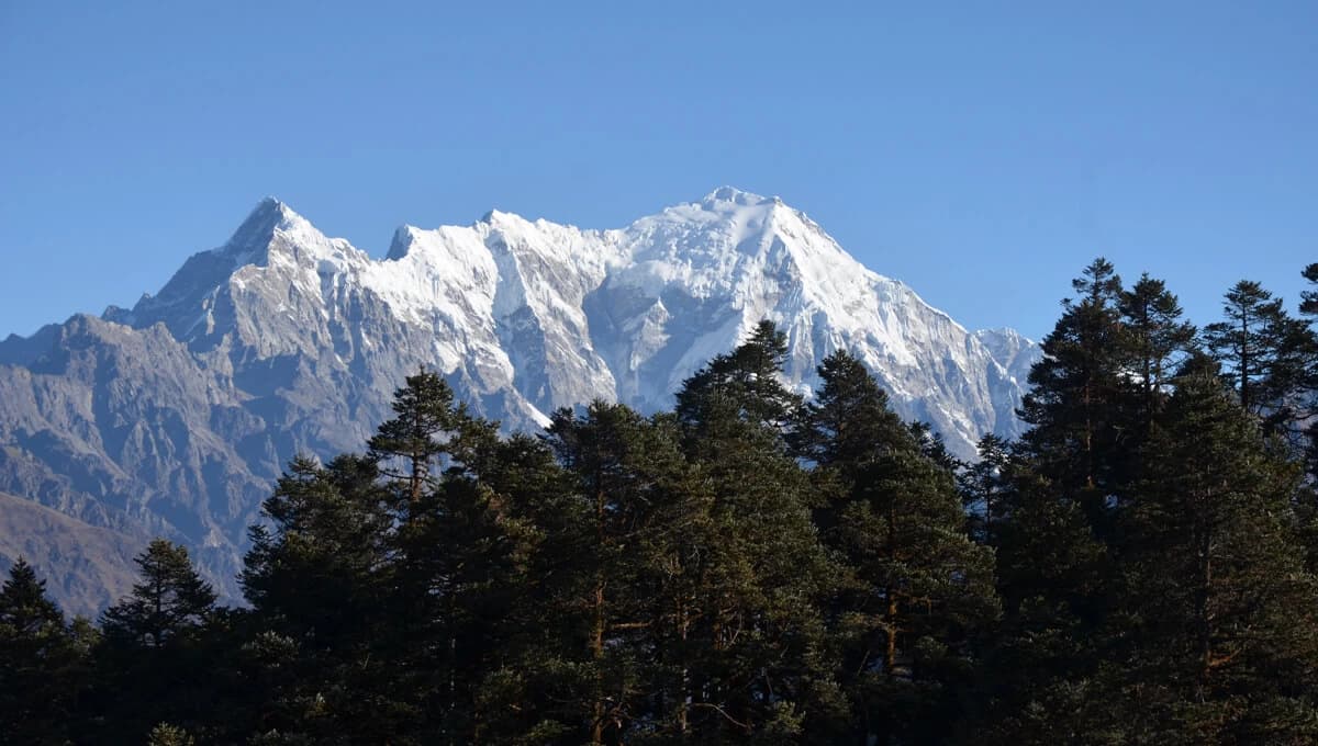 Langtang Ri (7205 m)