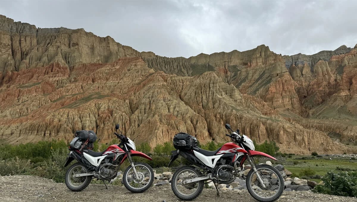 Motorbike tour to Upper Mustang