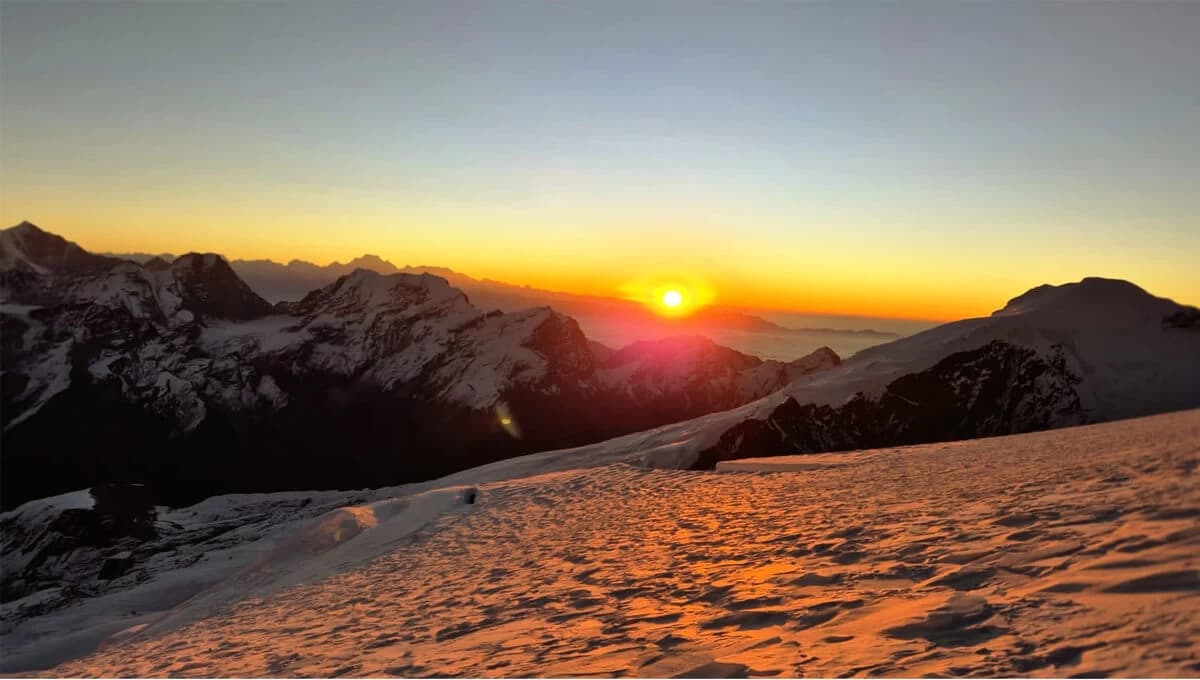 Sunrise view from the Mera Peak