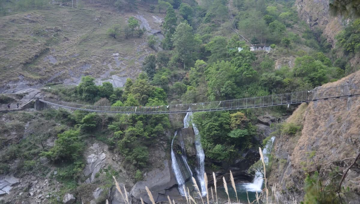 Suspension bridge, Manaslu Circuit Trek