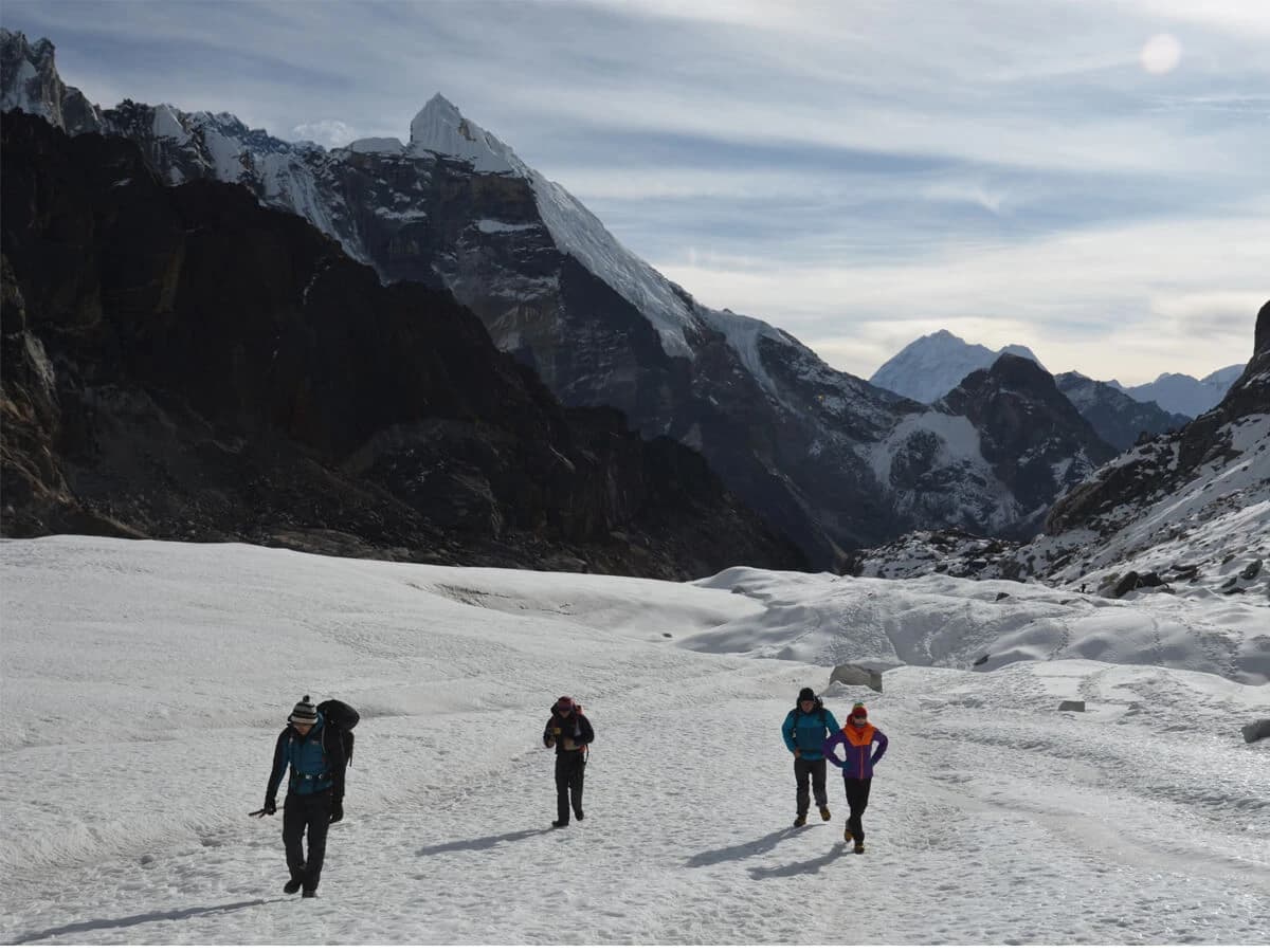 Ebc Gokyo Lake Trek Chola Pass