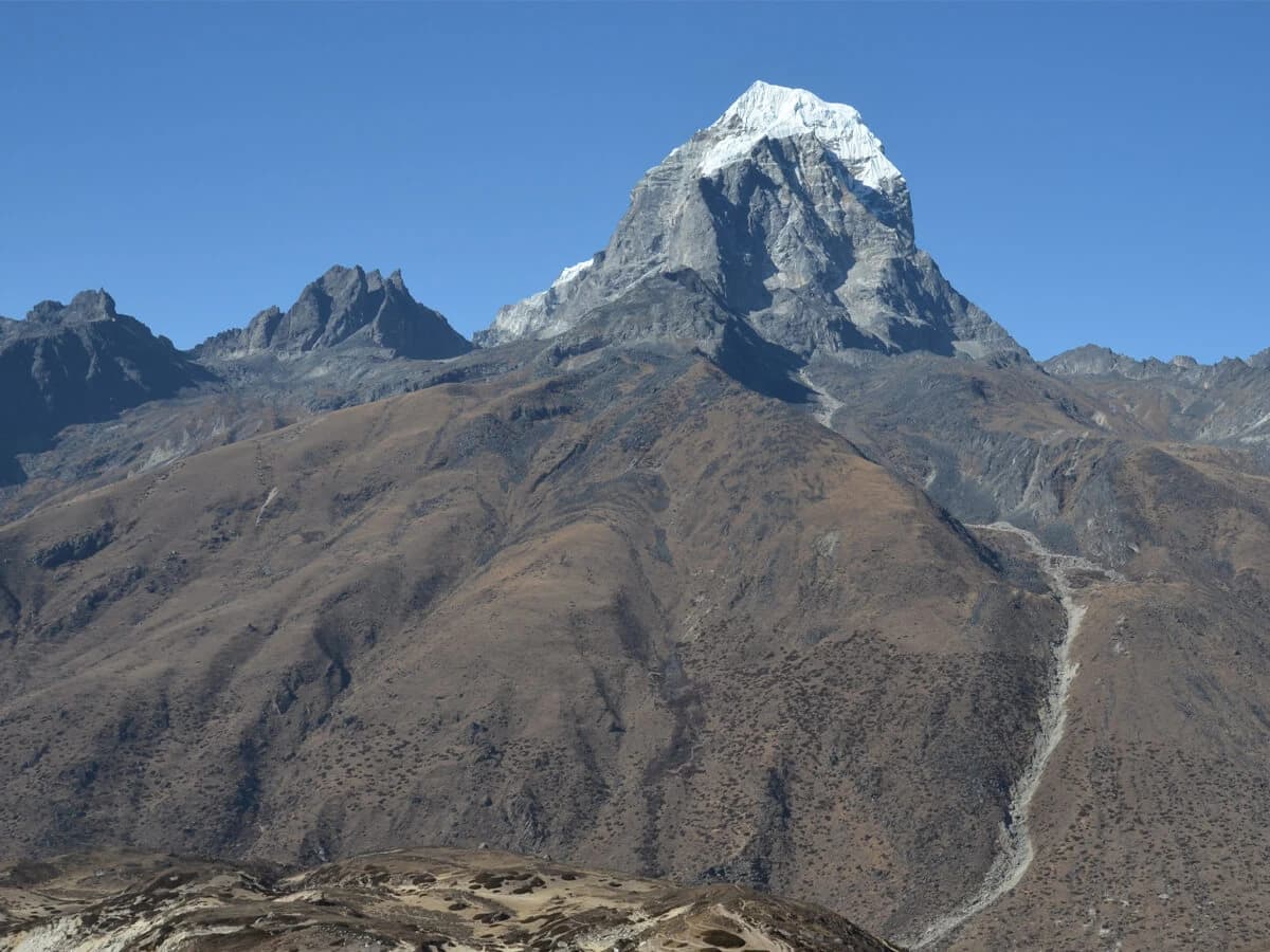 Everest Three Passes Trek Tabuche Peak