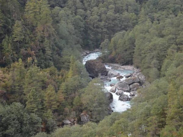 Everest Comfort Trek Dudh Koshi River