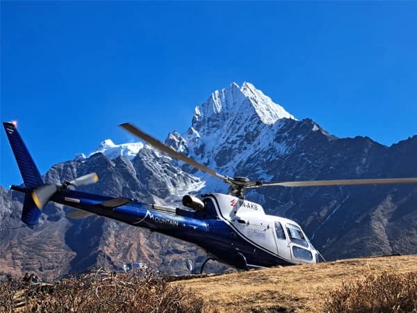 Thamserku Peak (6618 m)