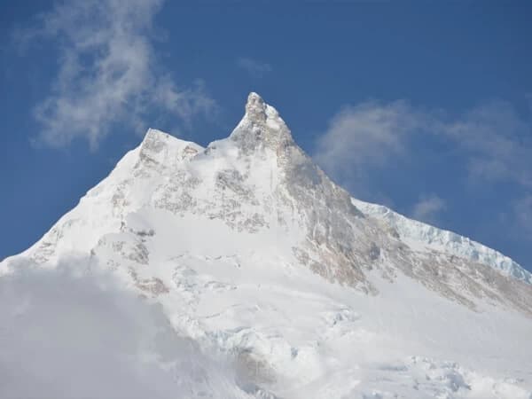 Mt. Manaslu (8163 m)