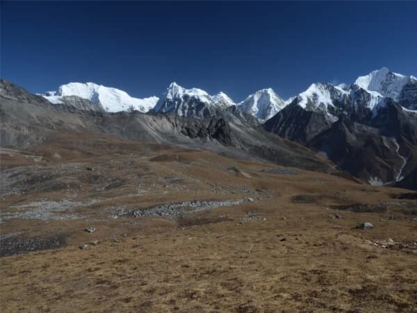 Mt. Shisa Pangma and Gangchhempo